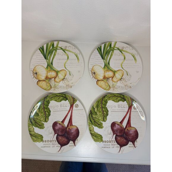 Williams Sonoma Farmers Market Set of 4 Plates Beets Onions - Picture 1 of 6